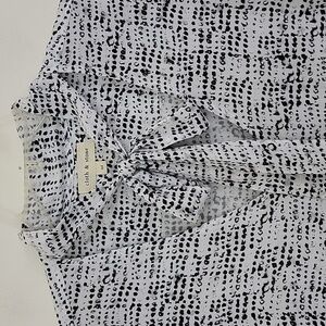 Cloth & Stone Black & White Long Sleeve High Low Pullover Top M